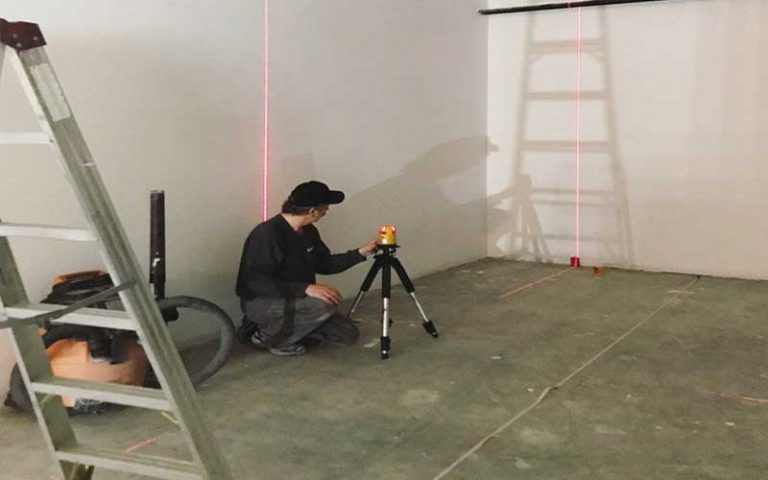 how to use a laser level for framing