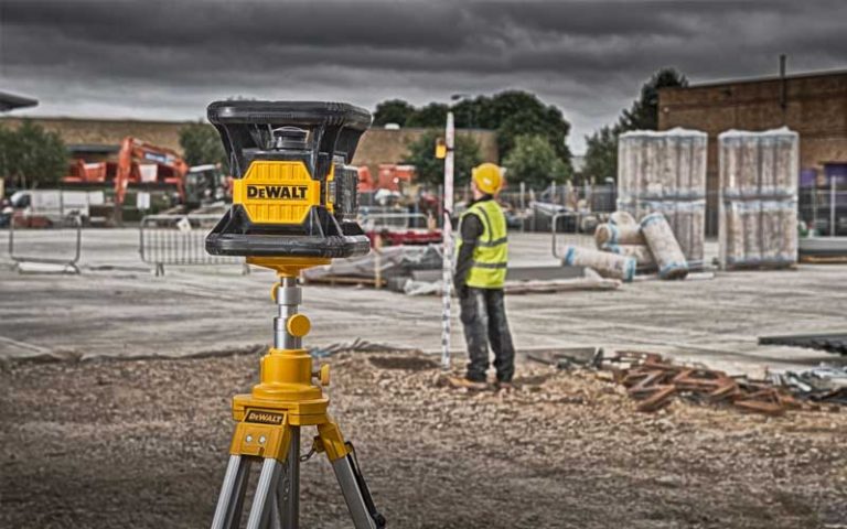 How to Use a Rotary Laser Level for Grading